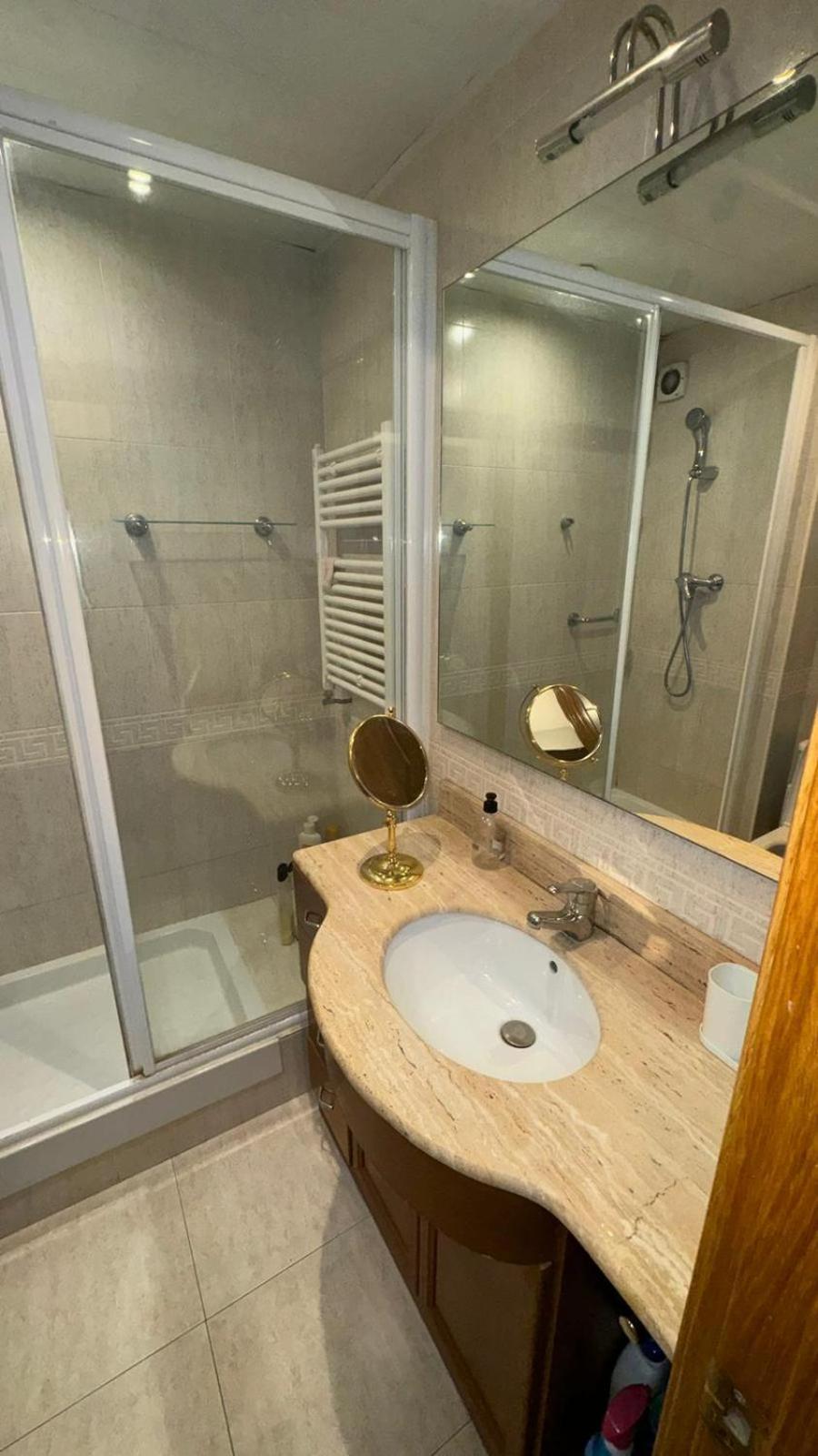 Hostel Bruc 3 Barcelona Zewnętrze zdjęcie