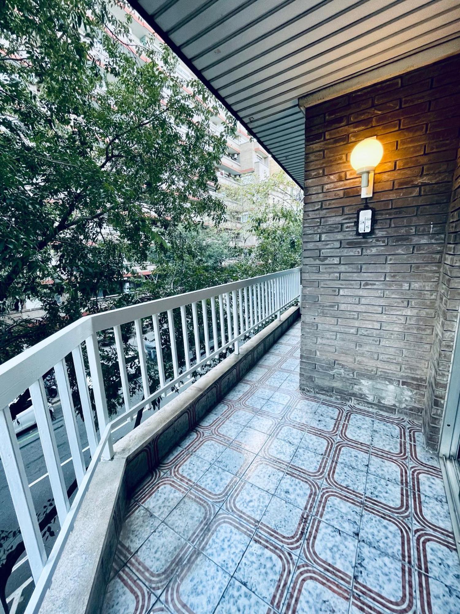 Hostel Bruc 3 Barcelona Zewnętrze zdjęcie